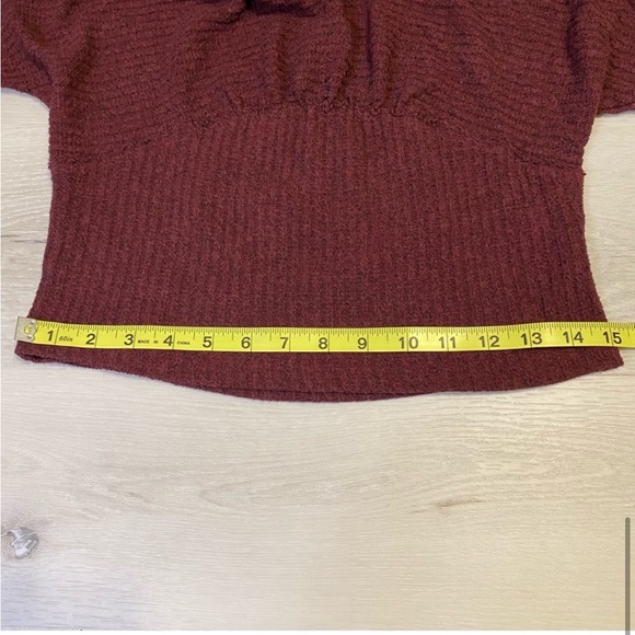 Crazy On You Thermal Top
FREE PEOPLE, Size Medium, Burgundy - Picture 8 of 10